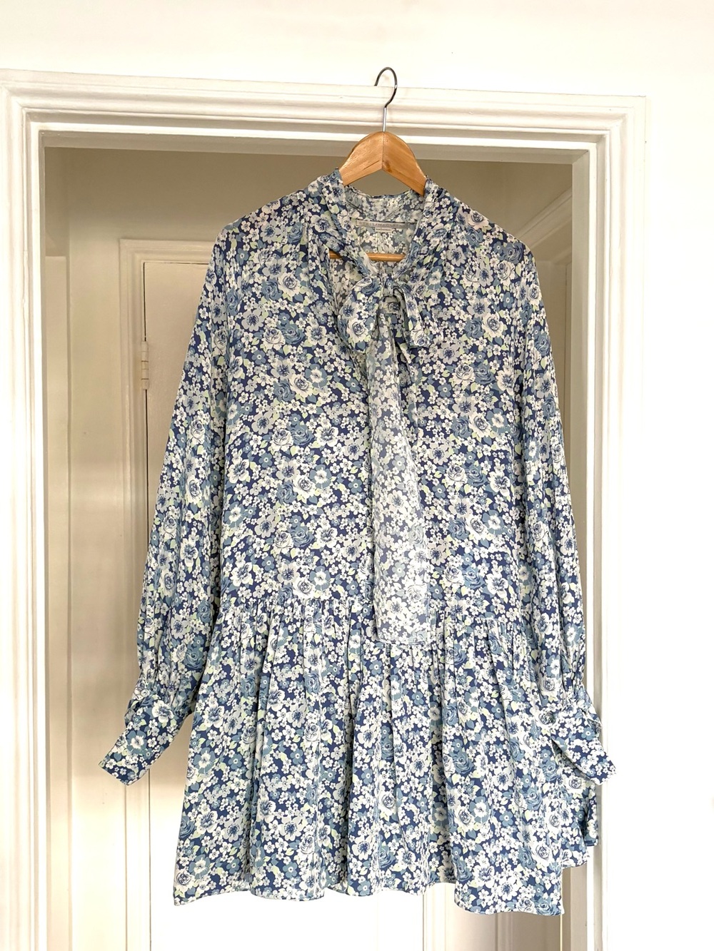 Stella McCartney Blue Floral Tiered Long-Sleeve Dress
